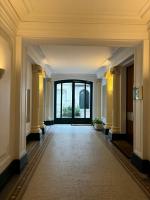 Charmant studio Champs Elysées - B&B