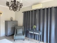 Standard Zimmer mit Kingsize-Bett