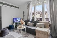 Carnet2voyages Suresnes - Proche Paris, La Défense - B&B Suresnes