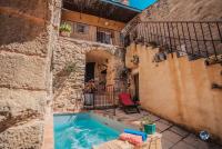 Maison en pierre avec bassin - Ferienwohnung