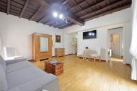 Colosseum Apartment Renovated Via Frangipane - Chambres d’hôtes