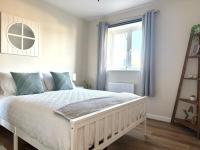 Sea Spire Coach House - B&B Charlestown