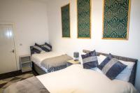 Cozy and Charming - 1 Bedroom Apartment - Free Parking, Transit links, Close to Stadiums - B&B Manchester