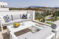 Magnificent frontline golf Penthouse in Navigolf La Cala de Mijas - B&B