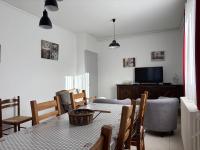 Maison confortable à Villard-de-Lans - 8 couchages, WiFi, parking gratuit, proche des pistes et du centre. - FR-1-548-5 - Chambres d'hôtes Villard-de-Lans