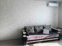 Apartmets Domovik Мира 11с кв 7 Вместительная трёхкомнатная квартира - Chambres d'hôtes Moukatchévo