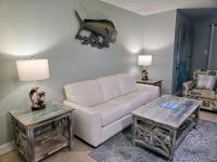 Gulf Side Villa 1B - B&B Pensacola