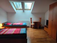 Pokoje Gościnne pod Dębem - B&B