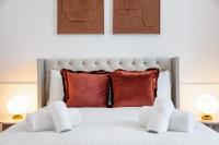 Designer Chelsea Apartment up to 6 guests - B&B London