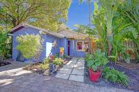 Kiki 1 - Men's Clothing optional Guest Houses - Bed and Breakfast Fort Lauderdale