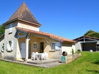 Gîte authentique avec piscine privée, WiFi et espace nature - FR-1-653-274 - Bed and Breakfast