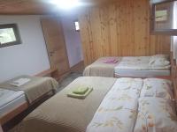 Comfort Triple Room with Shower