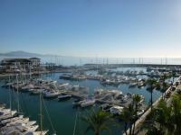 2105-Apt 2 bedrooms, on the beach, port view, pool - Chambres d’hôtes