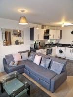 Hereford - Robin Coach House - Located On City Outskirts In North Hereford - Modern 2 Bedroom Property With Parking - Suitable For Small Family, Couple Or Contractors - Hosted by RENTMYHOUSE - Chambres d'hôtes Hereford