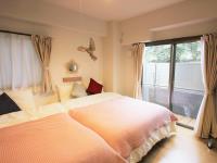 Alphabed広島平和大通り - B&B