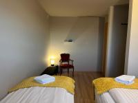 Kleines Doppel-/Zweibettzimmer mit Gemeinschaftsbad