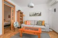 Bright cozy 2BD - OPERA area - Chambres d'hôtes Madrid