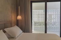 Two Bedroom Villa with TESLA i