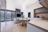 Park Zen, taras i widok na park - B&B Lodz