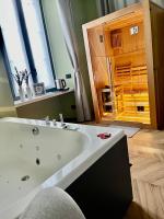 Marylin's Suite&Spa con parcheggio privato - B&B