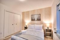 Two-Bedroom Deluxe Apartment