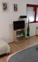Dreibettzimmer mit Gartenblick