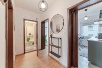 Eco Retreat Spacestays - Smart TV - WIFI - Bed and Breakfast