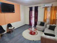 NDK Home Meublés - Bed and Breakfast Ngori