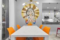City Heights - Broadway Designer Condo - B&B Nashville