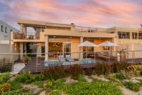 "Villa Montemar' Luxury Villa for 6 on the Beach with Pool - B&B Gordons Bay