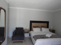 Standard Zimmer mit Kingsize-Bett