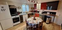 Superbe T2 avec jardin, piscine-enfant et parking - Bed and Breakfast