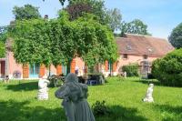 Maison cosy avec grand jardin, Charny-Orée-de-Puisaye - Bed and Breakfast
