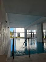 APARTAMENT BALTICHOFF DUNE with Sea View, Basen, Spa, Gym, Sauna, Hala sportowa z kortem tenisowym - Chambres d'hôtes Gąski