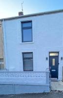 Your Home Away, Luxury House - B&B Swansea