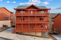NewListing! Mtn View, Pvt Heated Pool, Theater, GameRoom, BBQ, Hot Tub, 6 bedroom with attached Bath, Sleeps 20 - B&B