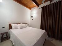 Lagoon Bliss - B&B Ahangama