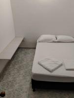 Apartamento de 2 dormitorios con balcón