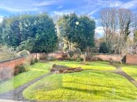 Stylish Modern City Centre Flat - B&B