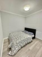 Comfy Ensuite Room in Colindale - B&B Colindale