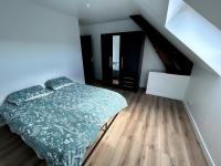 Modern renovated apartment #8 with 7pers mezzanine - B&B Cherbourg