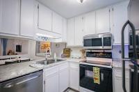 Peaceful Townhouse 1 mile to Beach Okaloosa Island Relax Replenish - Chambres d'hôtes Fort Walton Beach