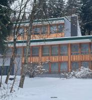 Amba Chalet Famiglia Cima - Quadrilocale 6 posti letto - B&B Mezzana