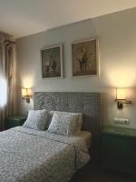 Puerto 9 - B&B Huelva