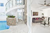 Superior One-Bedroom Apartment