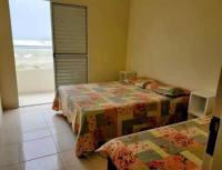 Appartamento con 2 Camere da Letto, Balcone e Vista mare