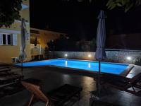 House Gorica 2 - underground level apartments - B&B Baška
