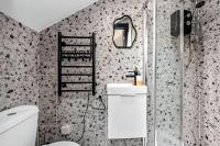Delightful Studio Suite with Modern Kitchenette - B&B