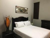 Emtonjeni Selfcatering Guest House - Bed and Breakfast Ermelo