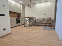 New Kreves apartment & Free parking & Self check-in - B&B Kaunas